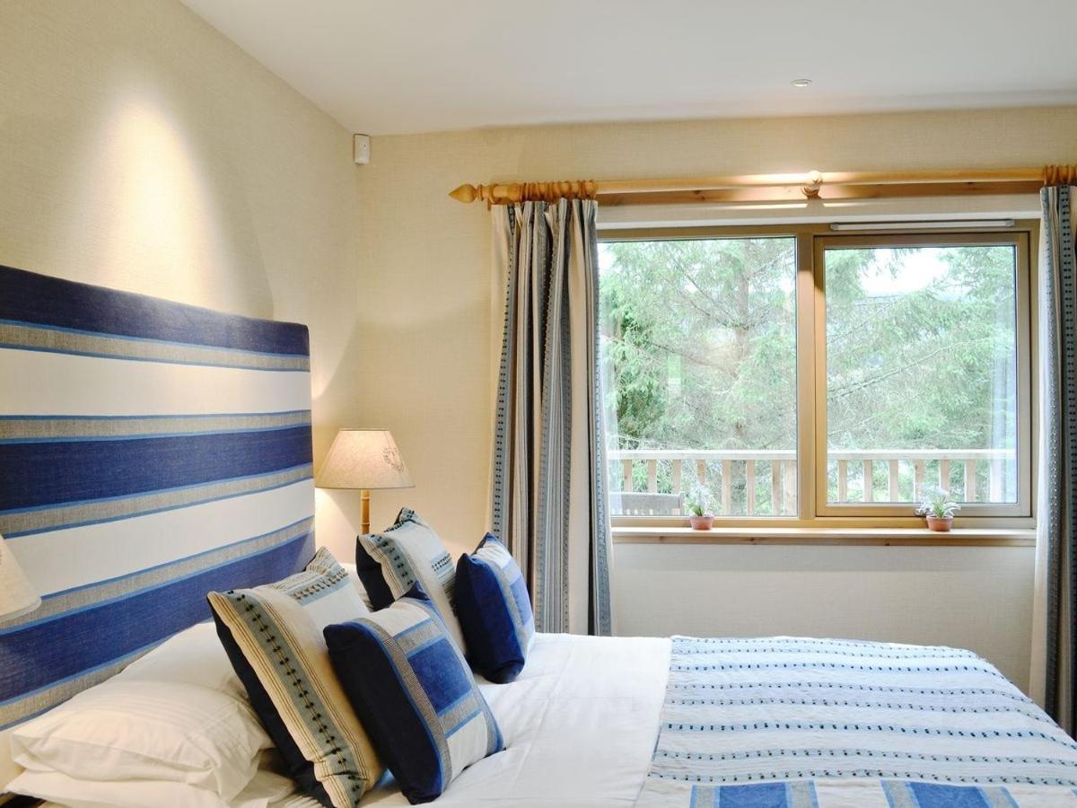 Ness Castle Lodges Inverness Esterno foto